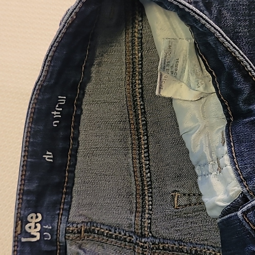 Women's Assorted Blue Denim Jeans Bundle Size 6P - Picture 4 of 16